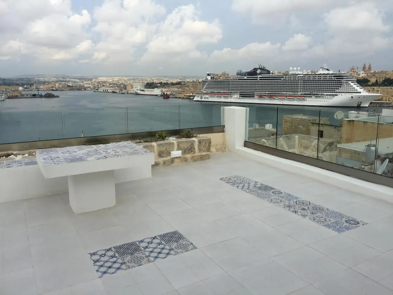 L-Isla-Valletta-Senglea Apartment