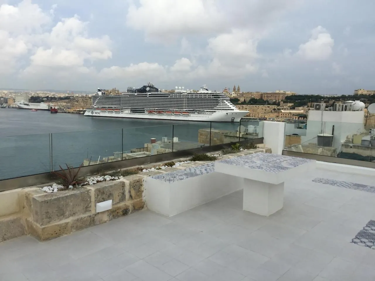L-Isla-Valletta-Senglea Apartment 0*, Senglea